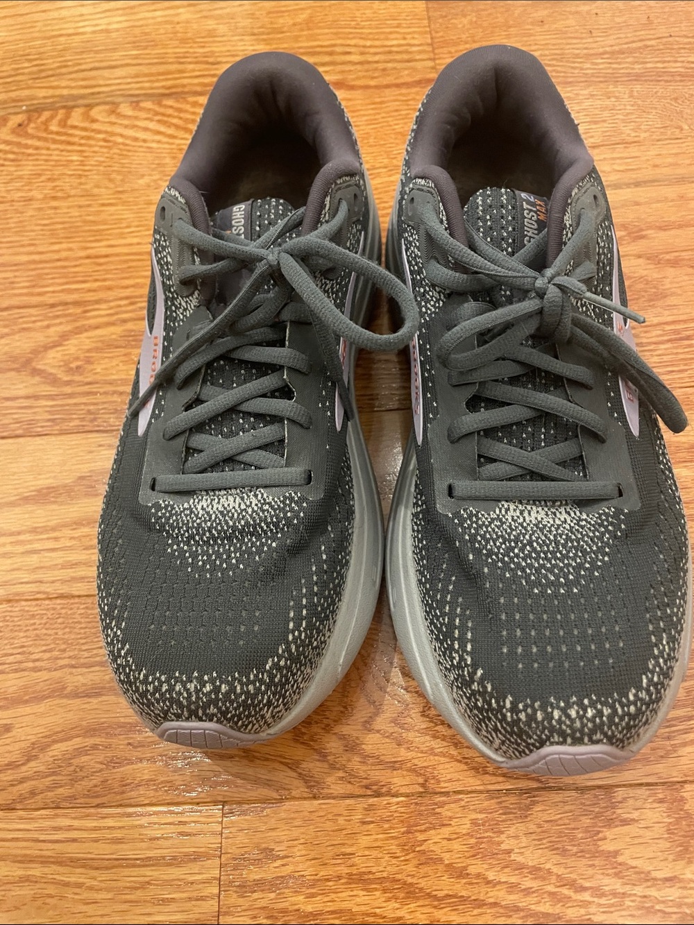 Women’s Ghost Max size 10